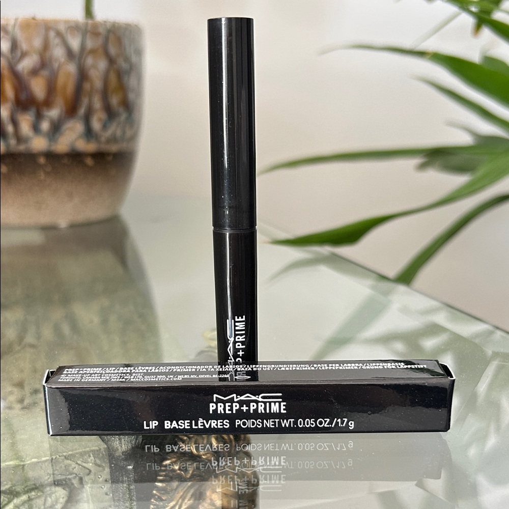 MAC Prep + Prime Lip Base